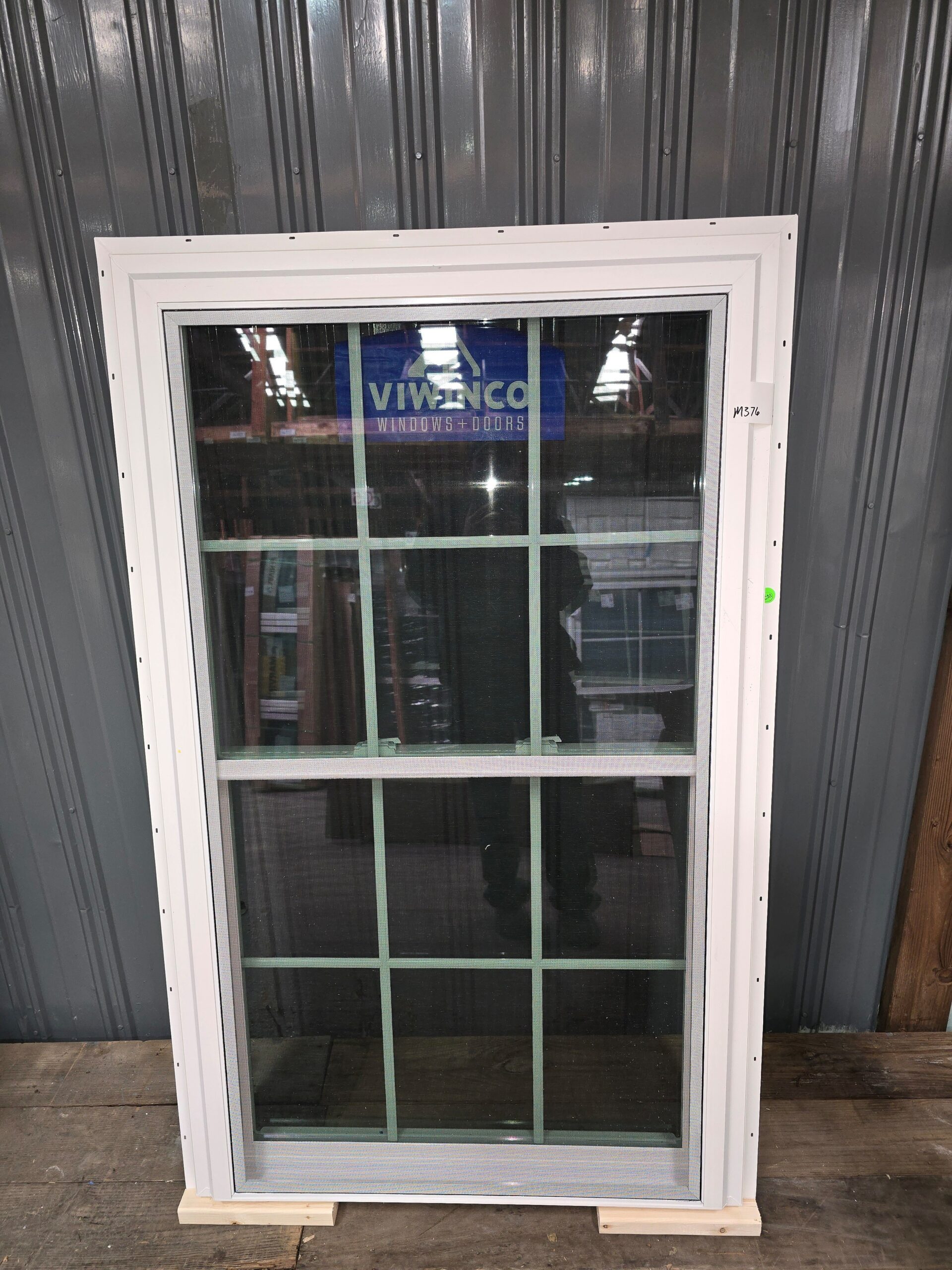 Double Hung Window - M375 & M376